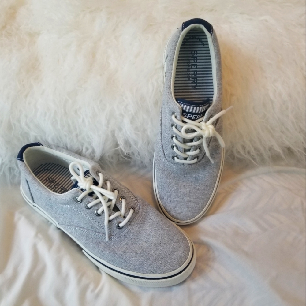 Sperry men's 8.5 gray boat shoes. Worn 1 time.